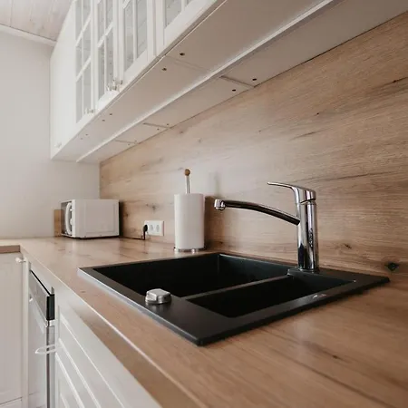 بيت للعطل Vase *